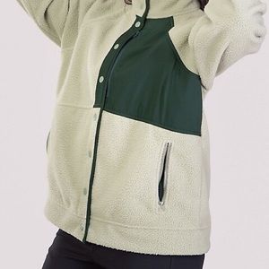 alder apparel Go Far Fleece XS/S sage & forest green - like new